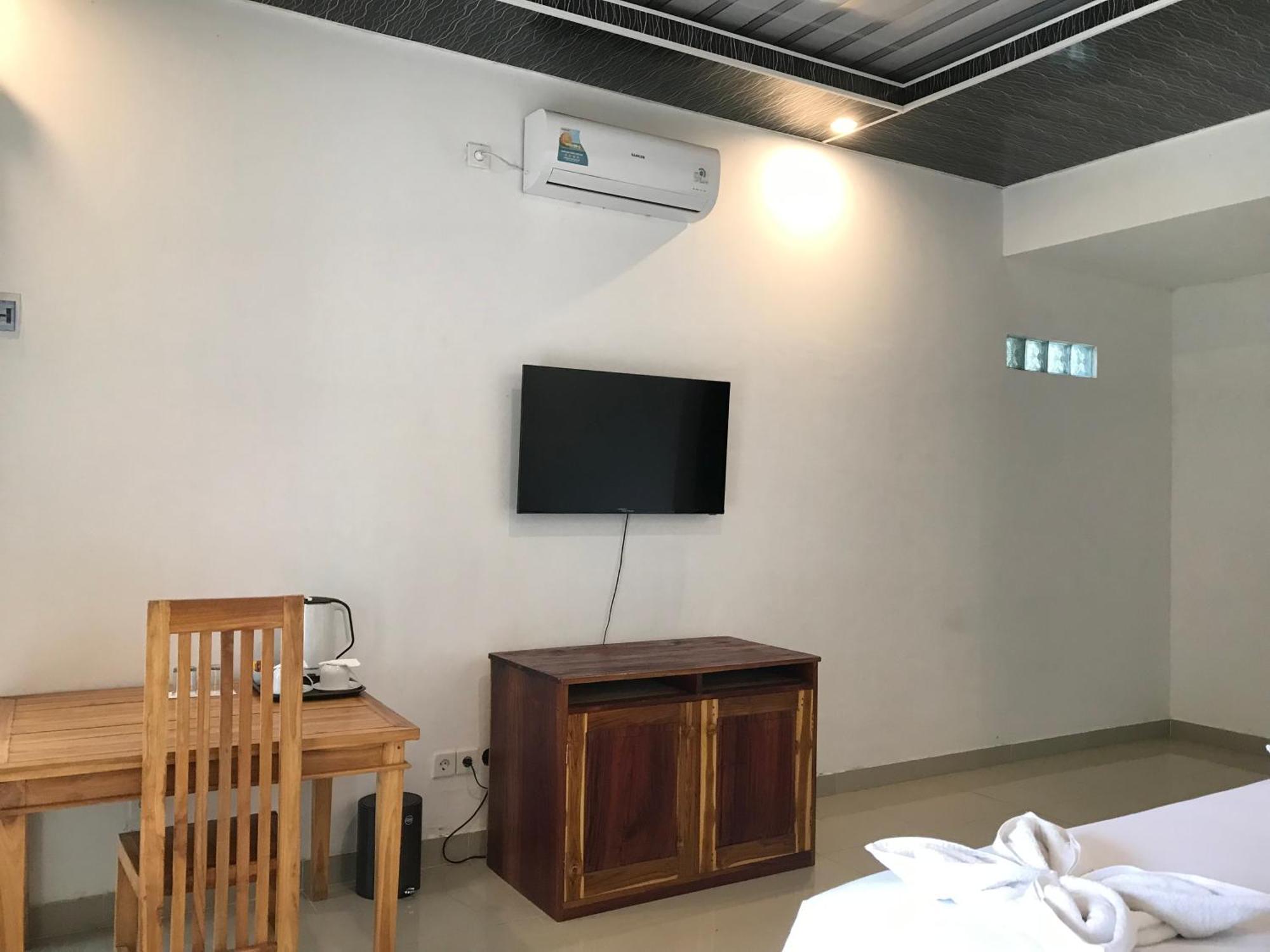 Pohon Purba Resort & Restaurant Labuhan Pandan Ngoại thất bức ảnh