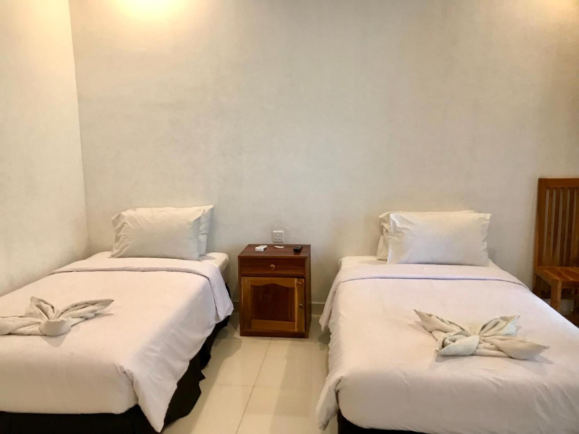 Pohon Purba Resort & Restaurant Labuhan Pandan Ngoại thất bức ảnh
